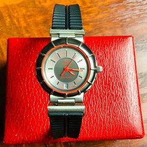 Ladies OMEGA DYNAMIC wristwatch w/box ❤️